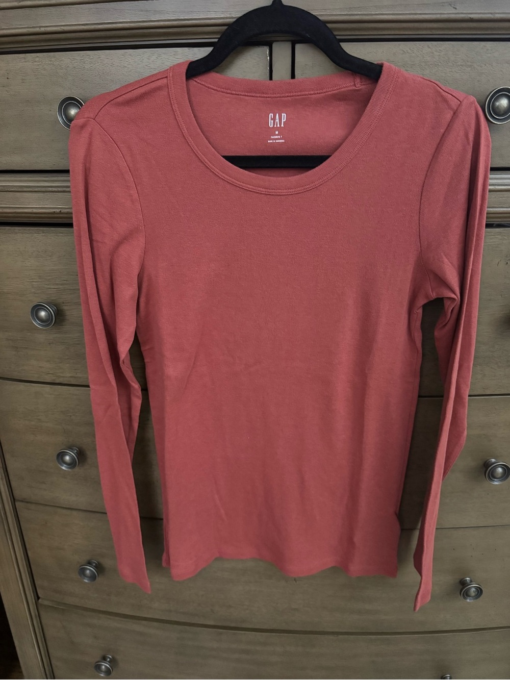 GAP Women's Long-Sleeve Crewneck Top — Rusty Orange Color
